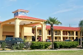 Photograph of Howard Johnson, Houston