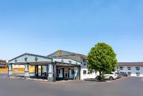 Photograph of Super 8, Amarillo
