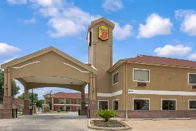 Photograph of Super 8, Houston