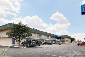 Photograph of Motel 6, Fort Stockton