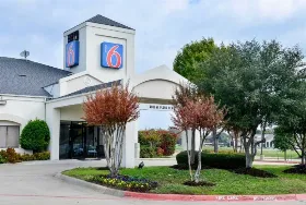 Photograph of Motel 6, Plano