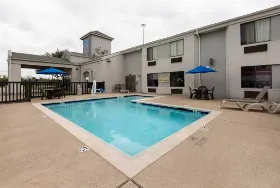Photograph of Motel 6, Dallas