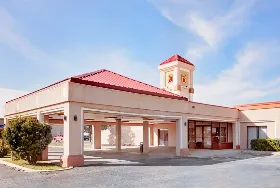 Photograph of Super 8, Plainview