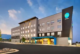 Photograph of Tru by Hilton, Clearfield