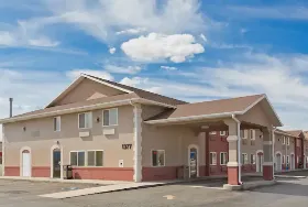 Photograph of Super 8, Richfield