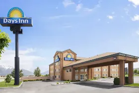Photograph of Days Inn, Springville