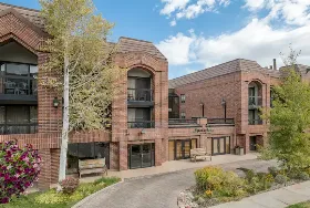 Photograph of Park Plaza Resort Park City a Ramada by Wyndham, Park City