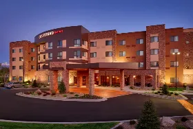 Photograph of Courtyard, Lehi