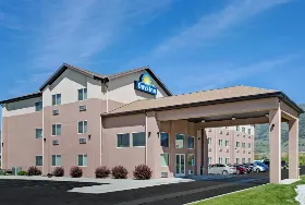 Photograph of Days Inn, Brigham City