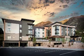 Photograph of Courtyard, Cottonwood Heights