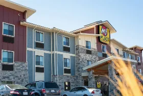 Photograph of My Place Hotel, Hurricane