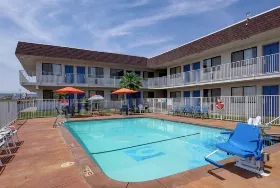 Photograph of Motel 6, Saint George