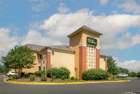 Photograph of Extended Stay America Select Suites, Sterling