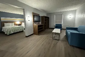 Photograph of HomeTowne Studios, Richmond