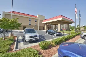 Photograph of Hampton Inn, Wytheville