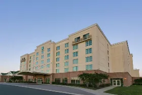 Photograph of Embassy Suites, Dulles
