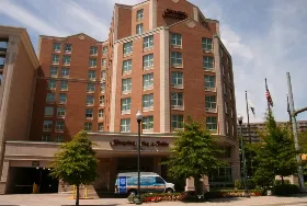 Photograph of Hampton Inn, Arlington