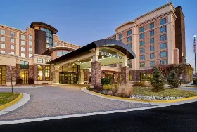 Photograph of Embassy Suites, Springfield