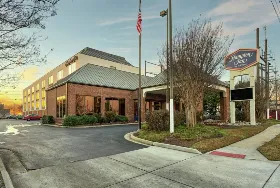 Photograph of Hampton Inn, Norfolk