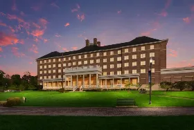 Photograph of Hilton Garden Inn, Suffolk