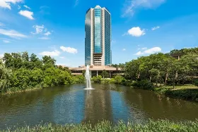 Photograph of Hilton Alexandria Mark Center, Alexandria