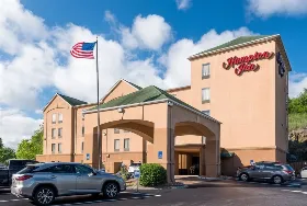 Photograph of Hampton Inn, Max Meadows