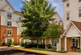 Photograph of Sonesta Simply Suites, Falls Church
