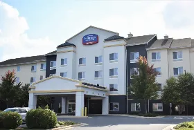 Photograph of Fairfield Inn & Suites, Strasburg