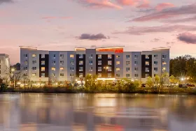 Photograph of TownePlace Suites, Colonial Heights