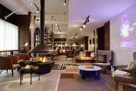 Photograph of Moxy, Richmond