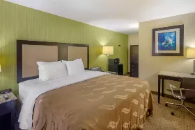 Photograph of Quality Inn, Covington