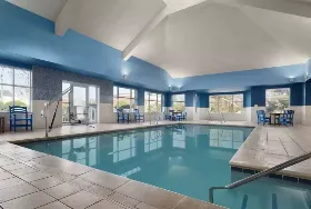 Photograph of Country Inn & Suites, Williamsburg