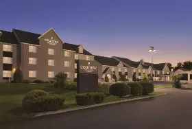 Photograph of Country Inn & Suites, Roanoke