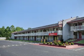 Photograph of Red Roof Inn, Doswell