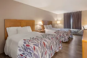 Photograph of Red Roof Inn, King George