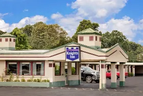 Photograph of Knights Inn, Madison Heights