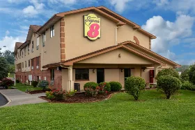 Photograph of Super 8, Abingdon