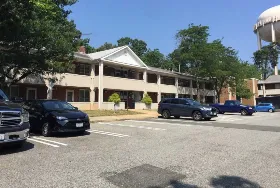 Photograph of Holiday Inn Express, Fort Belvoir