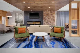 Photograph of Fairfield Inn & Suites, Salem