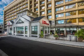 Photograph of Hilton Garden Inn, Arlington