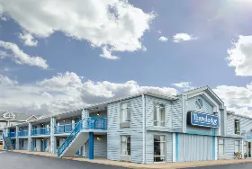 Photograph of Travelodge by Wyndham Virginia Beach Bay Beach, Virginia Beach