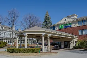 Photograph of Holiday Inn Express, South Burlington