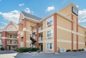 Photograph of Extended Stay America Suites, Fresno