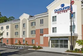 Photograph of Candlewood Suites, Burlington