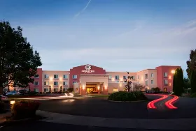 Photograph of DoubleTree by Hilton, Vancouver