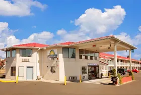 Photograph of Days Inn, Lakewood