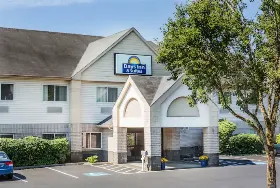 Photograph of Days Inn, Vancouver