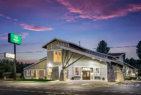 Photograph of Quality Inn, Cle Elum