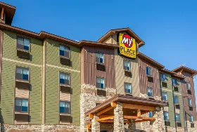 Photograph of My Place Hotel, Wenatchee
