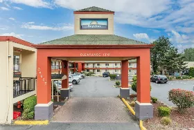 Photograph of Days Inn, Federal Way